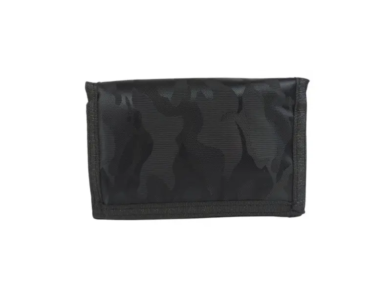 Υφασμάτινο πορτοφόλι - μαύρο καμουφλάζ Υφασμάτινο πορτοφόλι - μαύρο καμουφλάζ