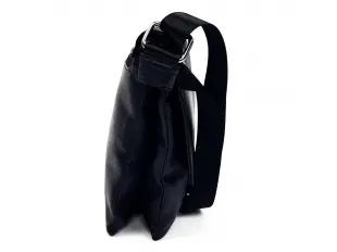 Ανδρική τσάντα από οικολογικό δέρμα με καπάκι