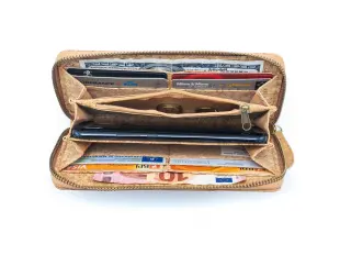 Αφηρημένη γυναικεία τσάντα Frida Kohlhö