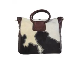 Καφέ δερμάτινη τσάντα με γούνα