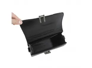 Μαύρη τσάντα χειρός - Lesin