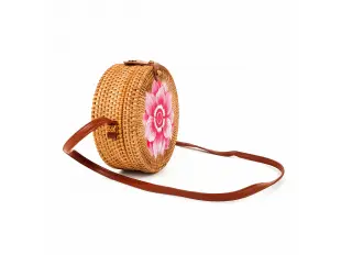 Κομψή τσάντα από ρατάν - λουλούδι