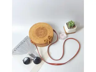 Τσάντα χειρός από ρατάν - Venera Τσάντα χειρός από ρατάν - Venera