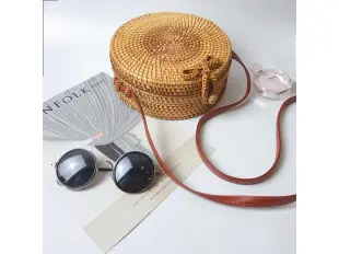 Τσάντα χειρός από ρατάν - Venera